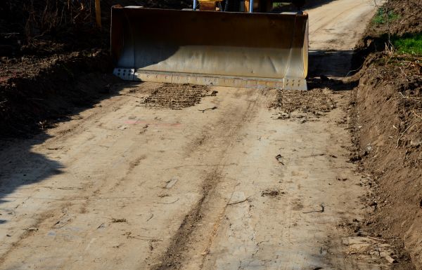 Cost of Topsoil Leveling in Fresno
