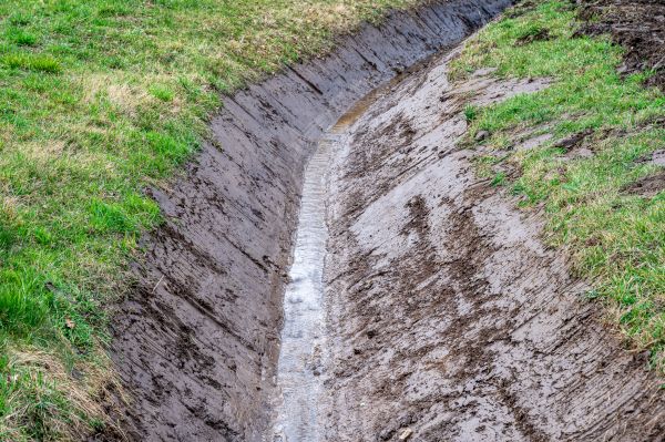 Cost of Drainage Ditch Construction in Fresno