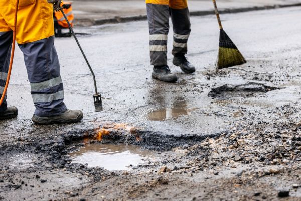 Cost of Gravel Pothole Repair in Fresno
